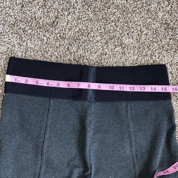 🎀 3/$20 Calvin Klein women’s large grey ponte‎ pants - Picture 5 of 7